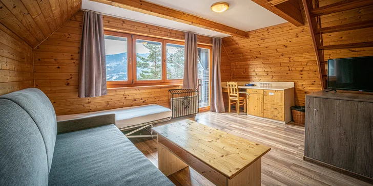 S rodinou alebo partiou do Beskýd: bungalov pod Lysou horou, raňajky, bazén a bowling až pre 6 osôb