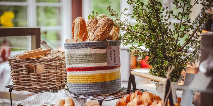S rodinou alebo partiou do Beskýd: bungalov pod Lysou horou, raňajky, bazén a bowling až pre 6 osôb