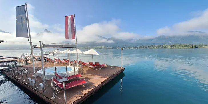 Hotel na brehu Wolfgangsee: plávajúca vírivka, bazény aj sauny, raňajky a štvorchodová večera
