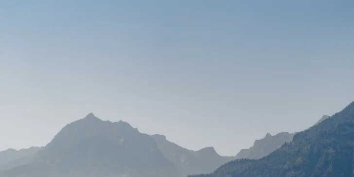 Hotel na brehu Wolfgangsee: plávajúca vírivka, bazény aj sauny, raňajky a štvorchodová večera