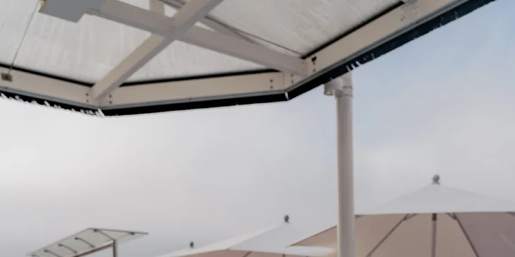 Hotel na brehu Wolfgangsee: plávajúca vírivka, bazény aj sauny, raňajky a štvorchodová večera