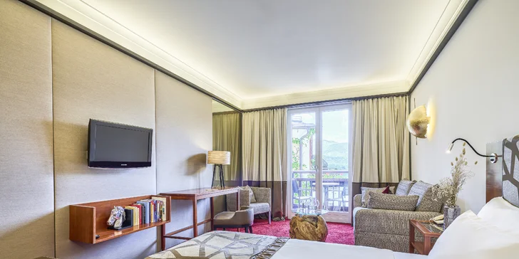 Hotel na brehu Wolfgangsee: plávajúca vírivka, bazény aj sauny, raňajky a štvorchodová večera