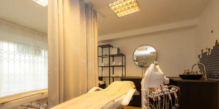 Masáže: dolné končatiny, chrbát, hlava a šija alebo celé telo