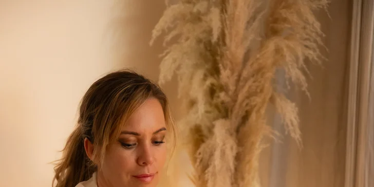 Masáže: dolné končatiny, chrbát, hlava a šija alebo celé telo