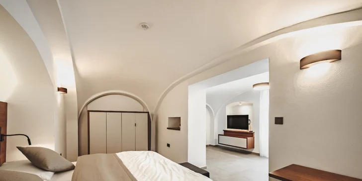 Krásne apartmány len 800 m od zámku v Hlubokej s raňajkami aj wellness