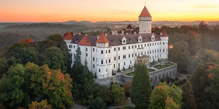 Pobyt pri zámockom parku, 1,5 km od Konopišťa: polpenzia a wellness, v lete bazén