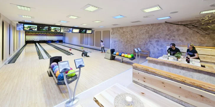 Dovolenka kúsok od Konopišťa: izba s raňajkami, adventure golf a množstvo výletov