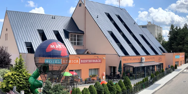 Pobyt pri zámockom parku, 1,5 km od Konopišťa: polpenzia a wellness, v lete bazén