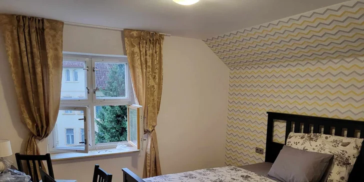 Historická Vládna vila v Luhačoviciach: pobyt s raňajkami v samotnom centre kúpeľov