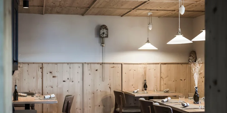 Aktívna dovolenka aj relax v Dolomitoch: moderný hotel v prírodnom parku, raňajky, wellness