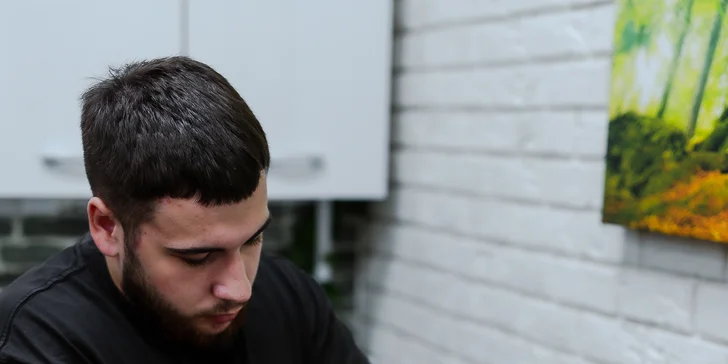 Regeneračné vlasové ošetrenia alebo presvetlenie vlasov pomocou Balayage