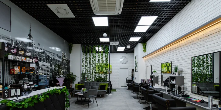 Regeneračné vlasové ošetrenia alebo presvetlenie vlasov pomocou Balayage