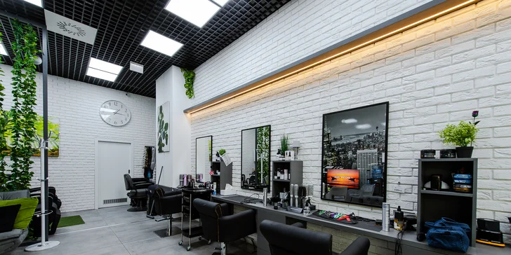 Regeneračné vlasové ošetrenia alebo presvetlenie vlasov pomocou Balayage