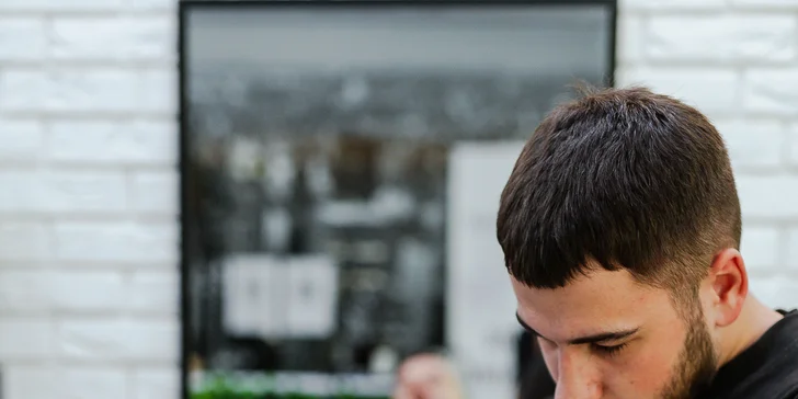 Regeneračné vlasové ošetrenia alebo presvetlenie vlasov pomocou Balayage