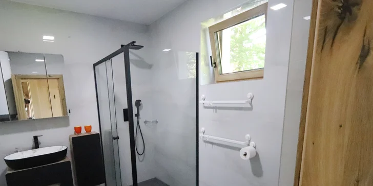 Pohodlie a pokoj v srdci Vřesiny: moderný bungalov až pre 5 osôb, 18 km od Ostravy