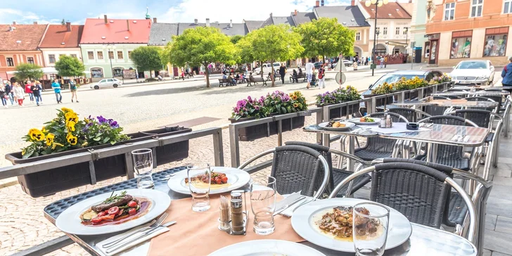 Pobyt v historickom centre Kutnej Hory: raňajky alebo polpenzia, wellness a pamiatky UNESCO na dosah