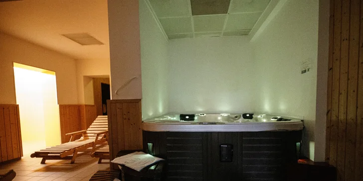 Pobyt v historickom centre Kutnej Hory: raňajky alebo polpenzia, wellness a pamiatky UNESCO na dosah