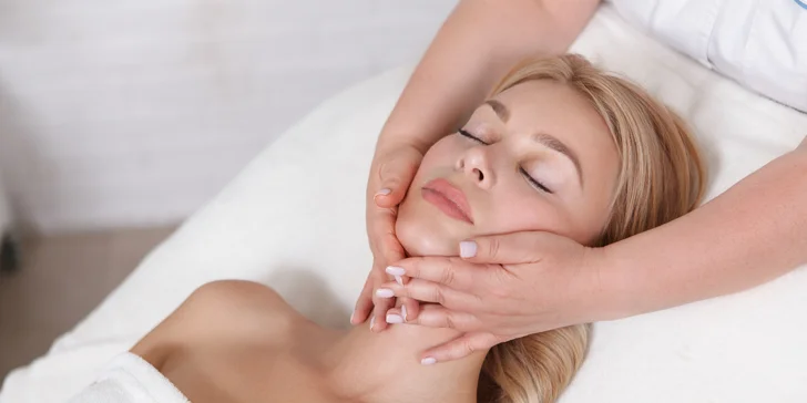 Hĺbkové čistenie pleti, masáž tváre a dekoltu alebo kombinácia oboch ošetrení
