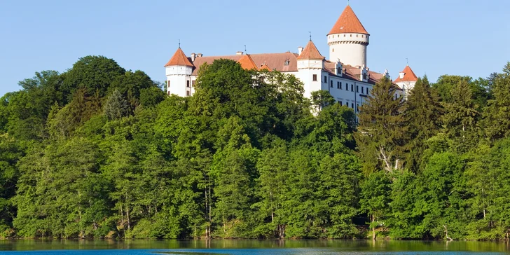 Dovolenka kúsok od Konopišťa: izba s raňajkami, adventure golf a množstvo výletov