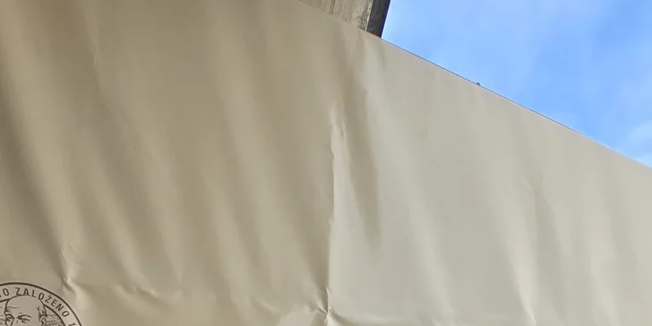 Pizza podľa tradičnej talianskej receptúry, v dvoch veľkostiach