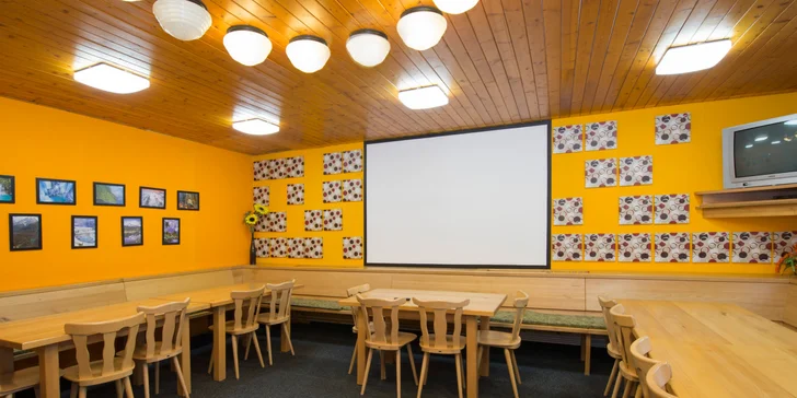 Penzión pri Ramzovej pre rodinu alebo partiu: raňajky alebo polpenzia, športové vyžitie aj múzeum