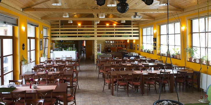 Penzión pri Ramzovej pre rodinu alebo partiu: raňajky alebo polpenzia, športové vyžitie aj múzeum