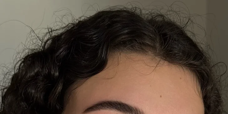 Mihalnice aj obočie ako z katalógu: úprava, farbenie, laminácia aj výhodná kombinácia