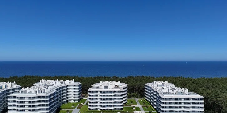 Nové krásne apartmány pri Baltskom mori až pre 4 osoby: medzi morom a jazerom, v lete bazén