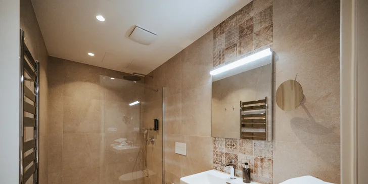 Veselí nad Moravou: štýlové apartmány s raňajkami, wellness aj vínom