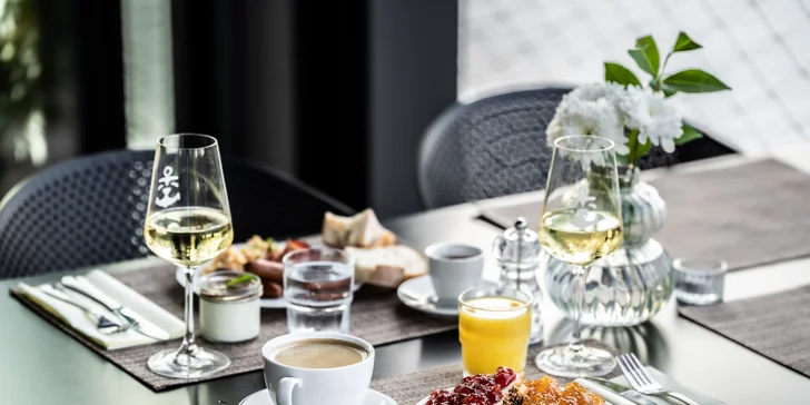 Veselí nad Moravou: štýlové apartmány s raňajkami, wellness aj vínom