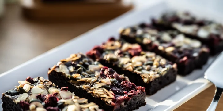 Veselí nad Moravou: štýlové apartmány s raňajkami, wellness aj vínom