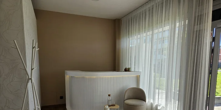 Kozmetické ošetrenia pre čistú a zamatovo hebkú pleť: Čistá krása a Zamatový rituál