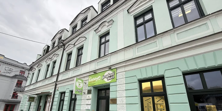 Lash lifting, laminácia obočia alebo výhodné kombo