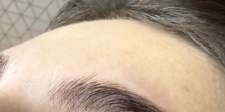 Lash lifting, laminácia obočia alebo výhodné kombo