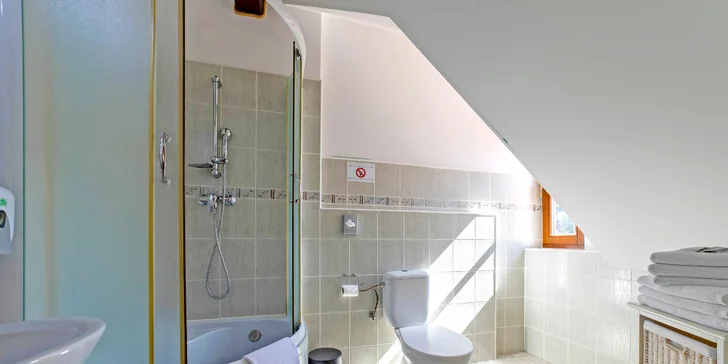 Pobyt v historickom penzióne na Orave s polpenziou či vstupom do aquaparku