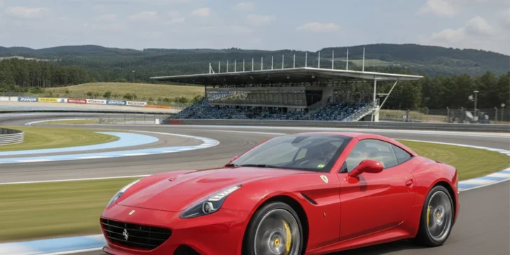 Zážitková jazda na okruhu ako spolujazdec či šofér: Lamborghini Gallardo alebo Ferrari California T