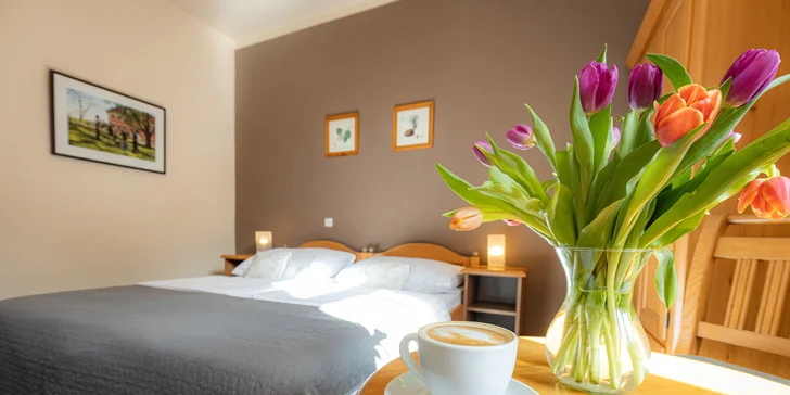 Pobyt v kúpeľnom meste Bechyně: hotel na námestí, strava, sauna aj masáže a aktivity v cene