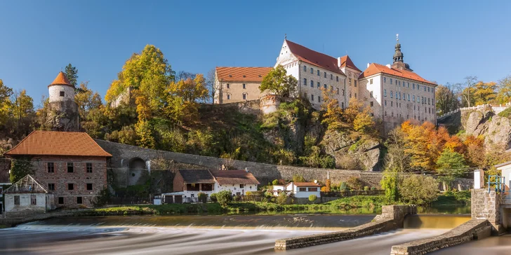 Pobyt v kúpeľnom meste Bechyně: hotel na námestí, strava, sauna aj masáže a aktivity v cene