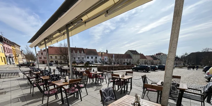 Pobyt v kúpeľnom meste Bechyně: hotel na námestí, strava, sauna aj masáže a aktivity v cene