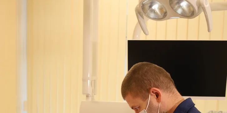 Dentálna hygiena alebo bielenie zubov technológiou Magic Light Pro Plus