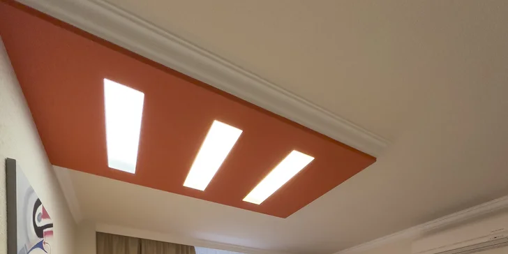 Pobyt s raňajkami v Michalovciach, tematické izby pre milovníkov hokeja a histórie