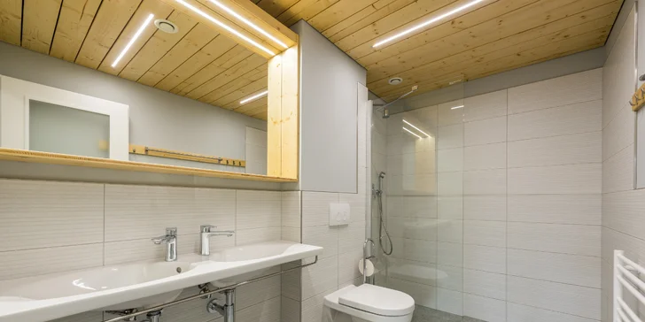 Nový hotel v šumavských Prášilech: uprostred botanickej záhrady, s raňajkami alebo polpenziou a wellness