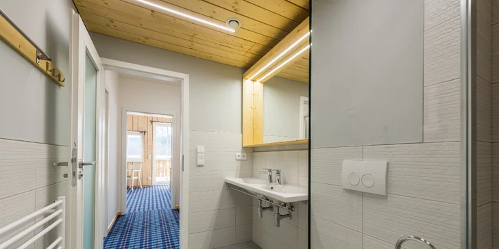 Nový hotel v šumavských Prášilech: uprostred botanickej záhrady, s raňajkami alebo polpenziou a wellness