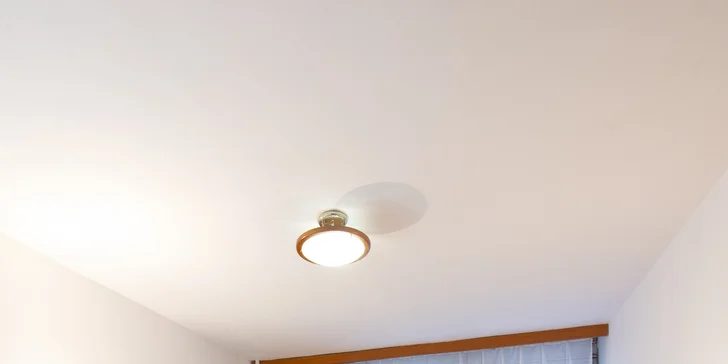 Pobyt s raňajkami v Michalovciach, tematické izby pre milovníkov hokeja a histórie