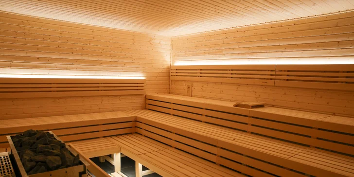 4* pobyt v Prahe: hotel 15 min. metrom od Václaváku, možnosť raňajok aj wellness