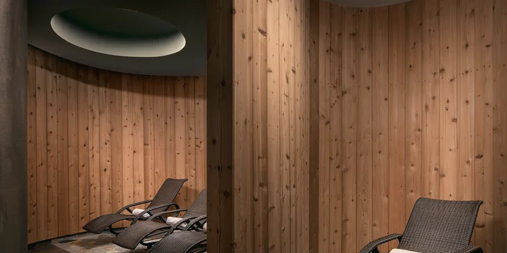 4* golfový rezort pri Pardubiciach: raňajky alebo polpenzia a saunový svet, možnosť wellness apartmánu