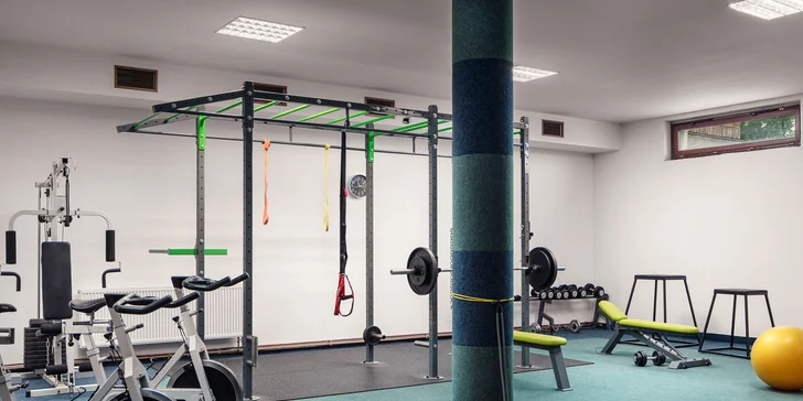 4* golfový rezort pri Pardubiciach: raňajky alebo polpenzia a saunový svet, možnosť wellness apartmánu