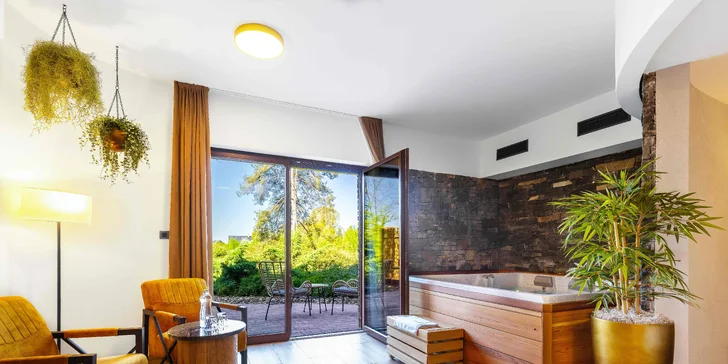 4* golfový rezort pri Pardubiciach: raňajky alebo polpenzia a saunový svet, možnosť wellness apartmánu