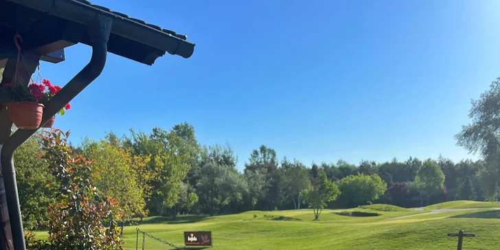 4* golfový rezort pri Pardubiciach: raňajky alebo polpenzia a saunový svet, možnosť wellness apartmánu
