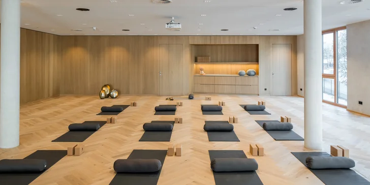 Luxusný horský rezort v Tirolských Alpách s nekonečným wellness, zábavou pre deti a polpenziou +